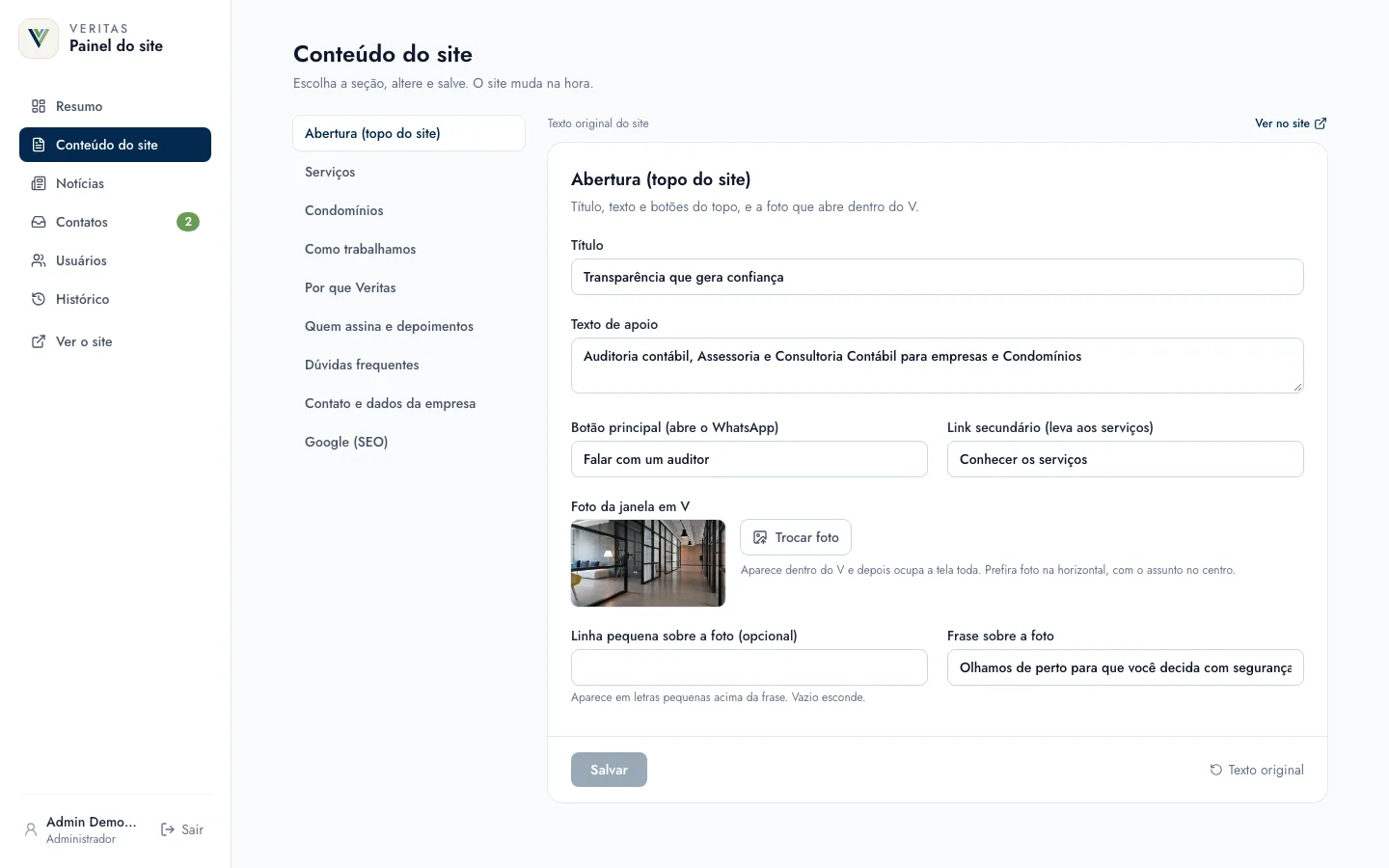 Editor de conteúdo do painel da Veritas, com as seções do site e o formulário da abertura